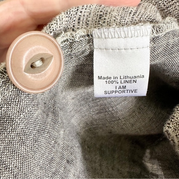 FLAX Gray Linen Button Front Collared Lagenlook Top sz Large - Picture 6 of 6